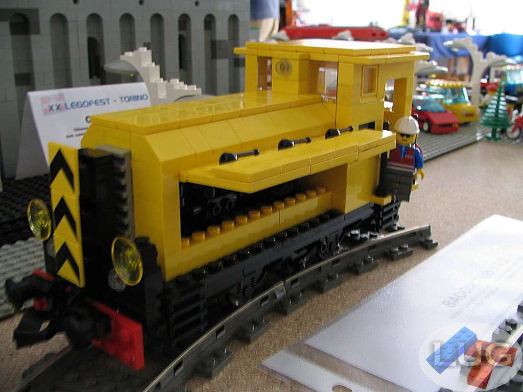 m10big.jpg