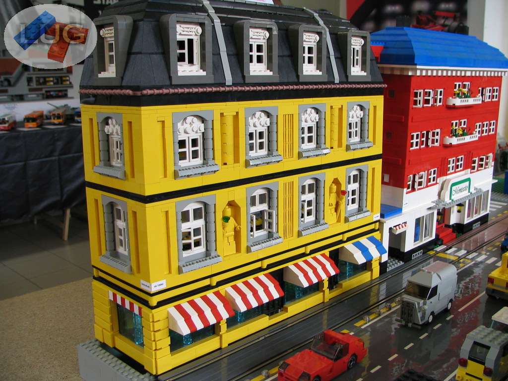 diorama10.jpg