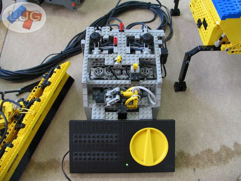 model09.jpg