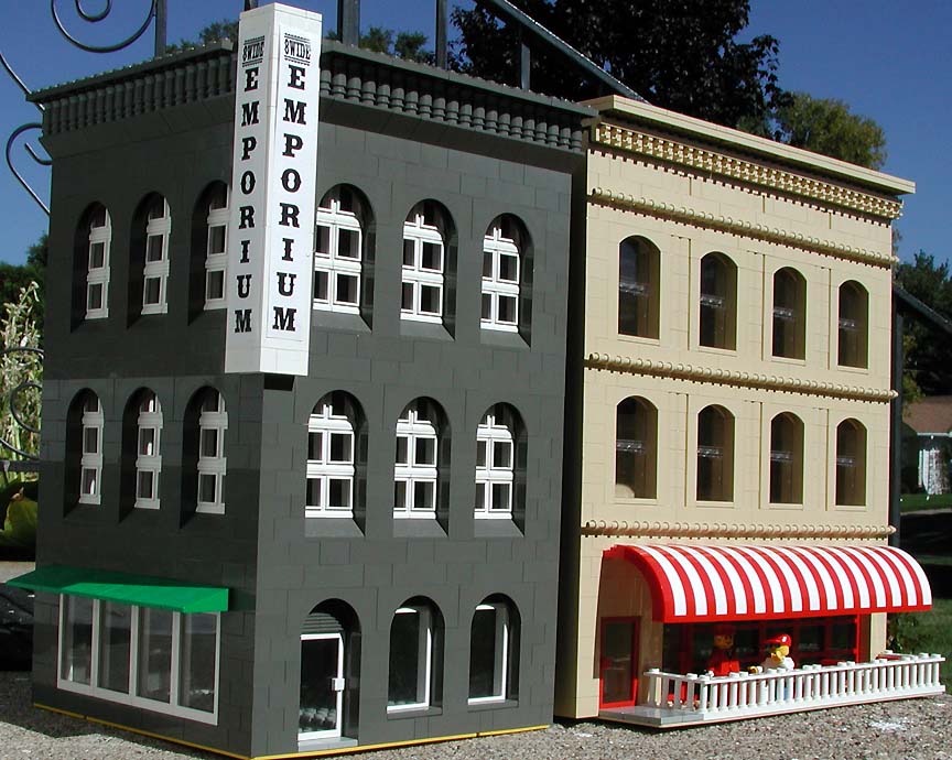 darkgray_tanbuildings1.jpg