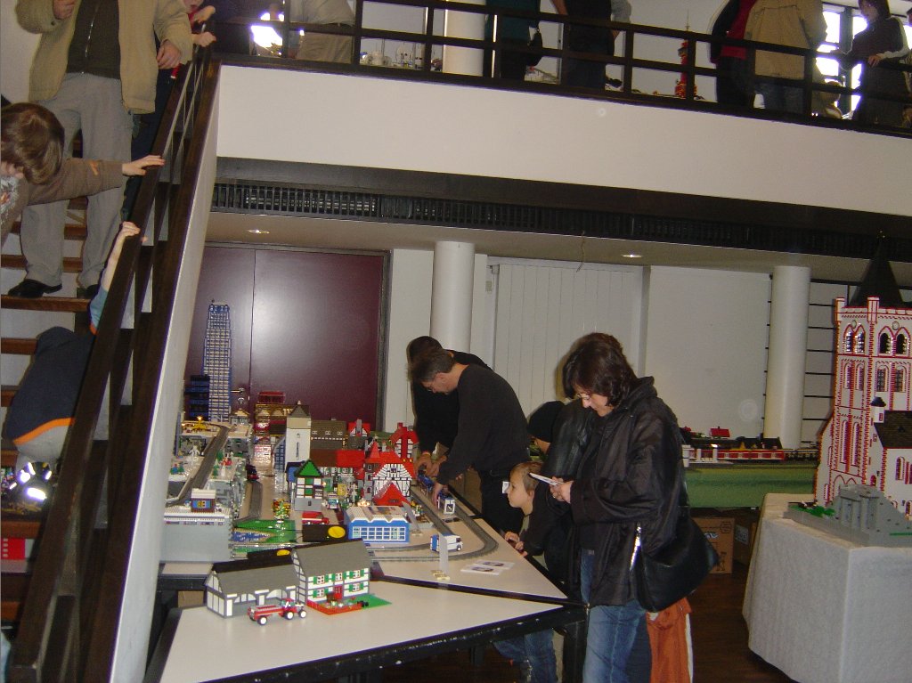 bb06_visitors_07.jpg