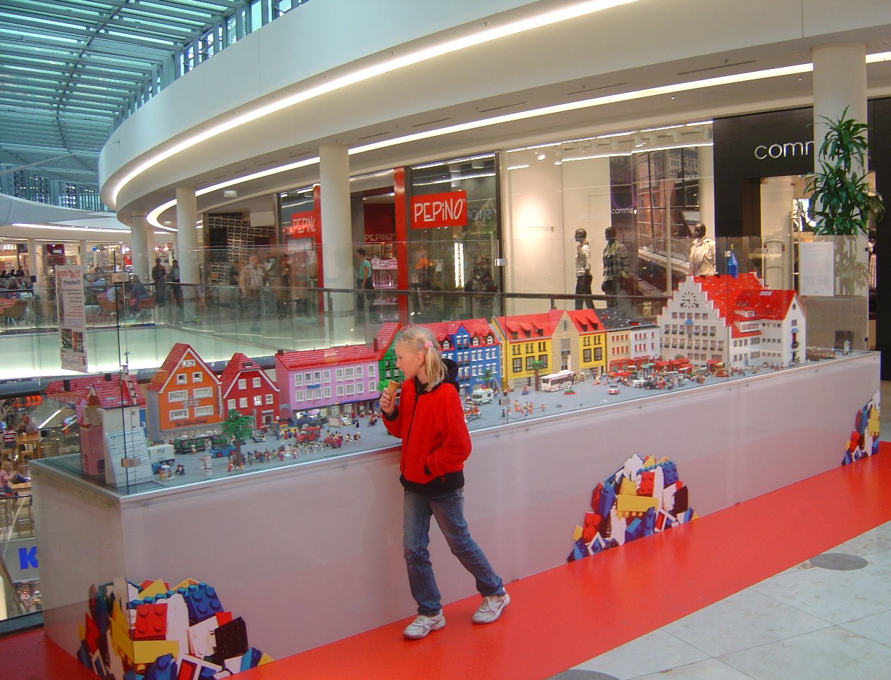 2010_erlangen_arcaden_172.jpg