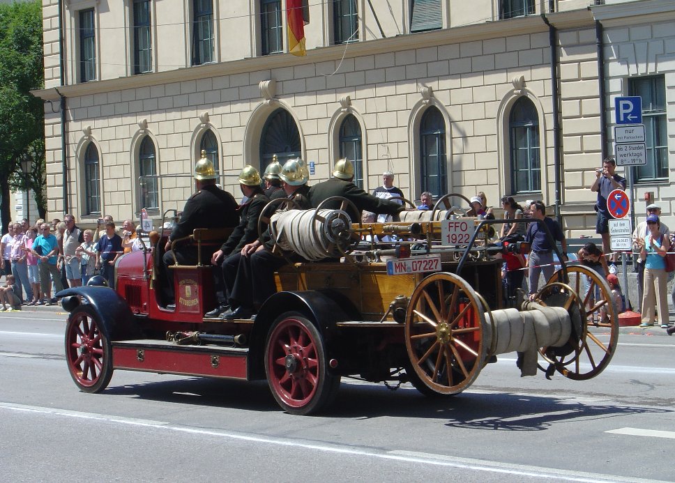 fb_muc_20070617_105.jpg