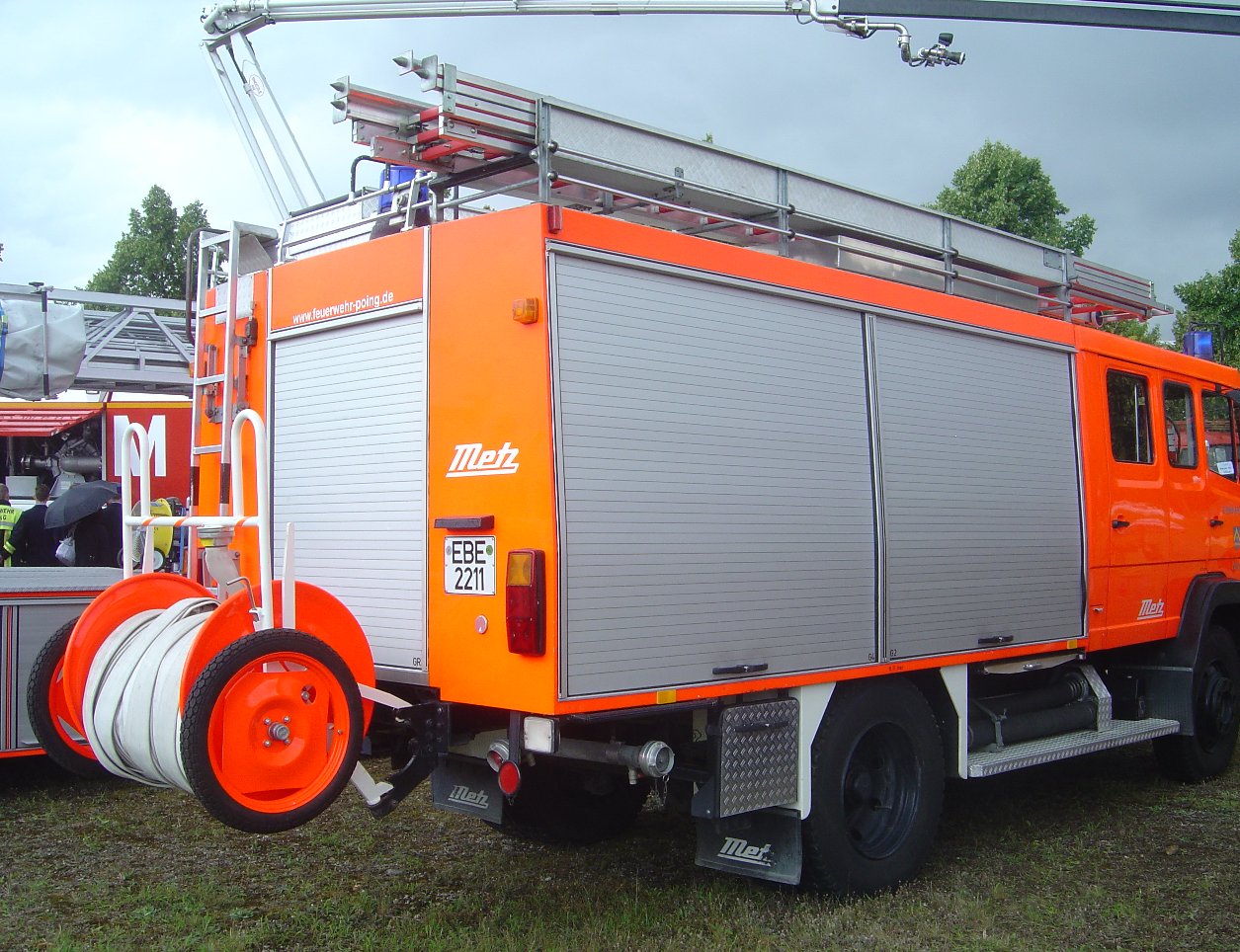 908_poing_jul-2011.jpg