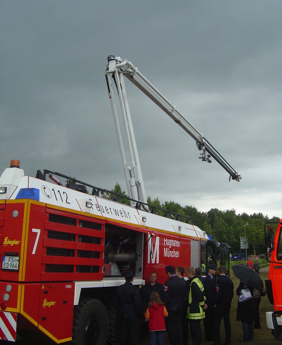 912_poing_jul-2011.jpg