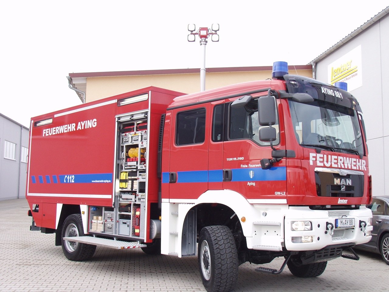 635b_aying_gw-l2.jpg