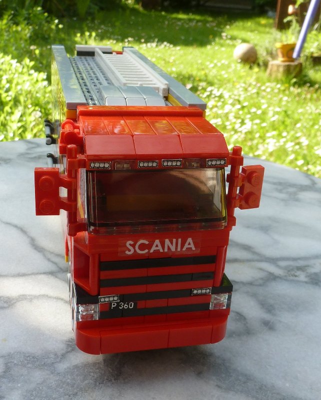661_lentner_scania_hlf_flat.jpg