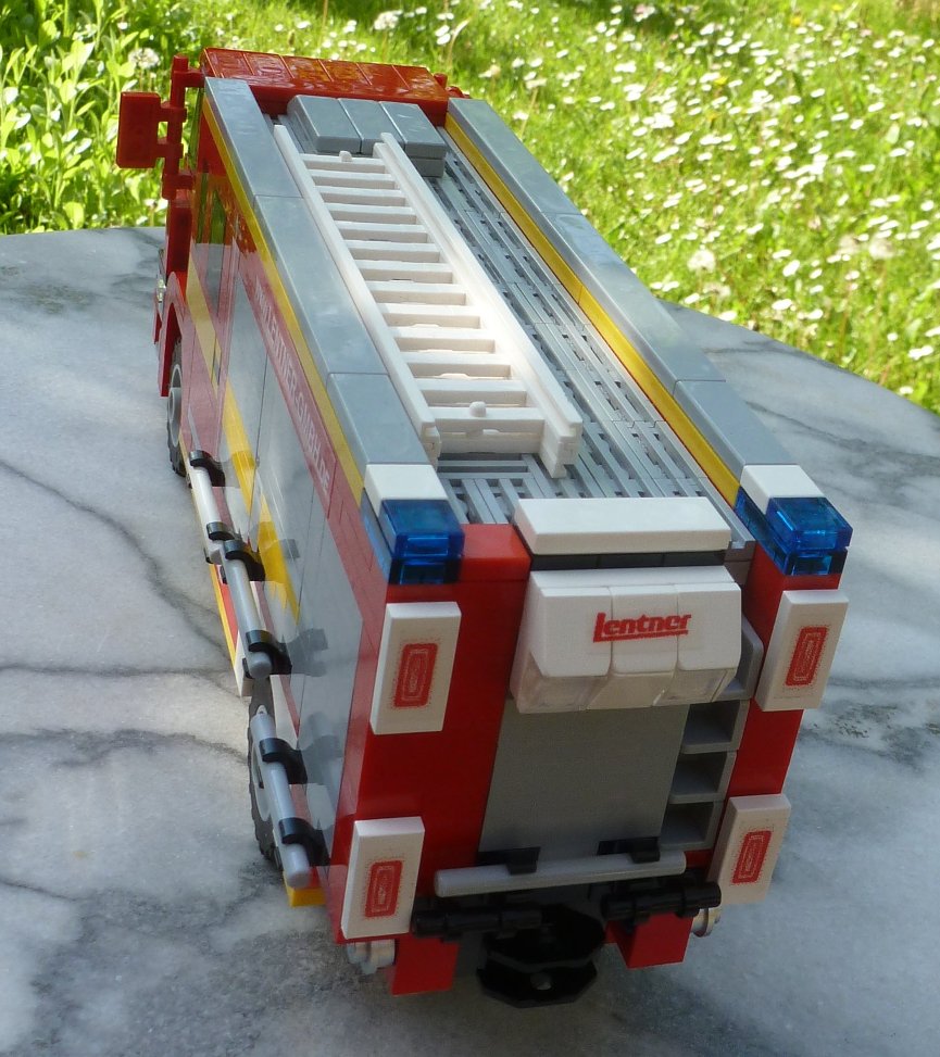 668_lentner_scania_hlf_flat.jpg