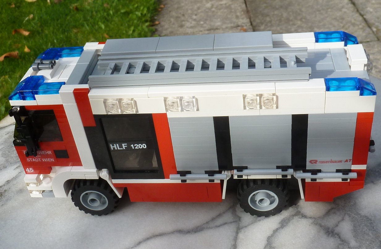 855n_rosenbauer_at.jpg