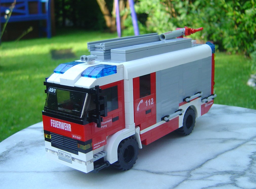 883_poing_lf20.jpg