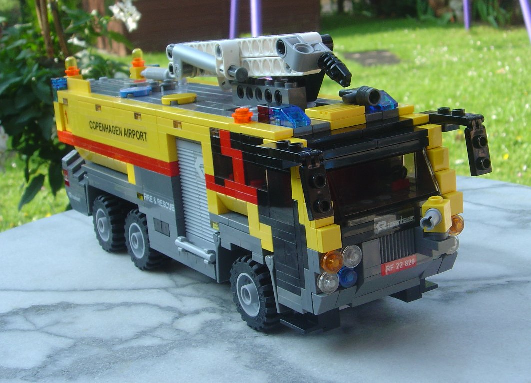 954_panther_6x6.jpg