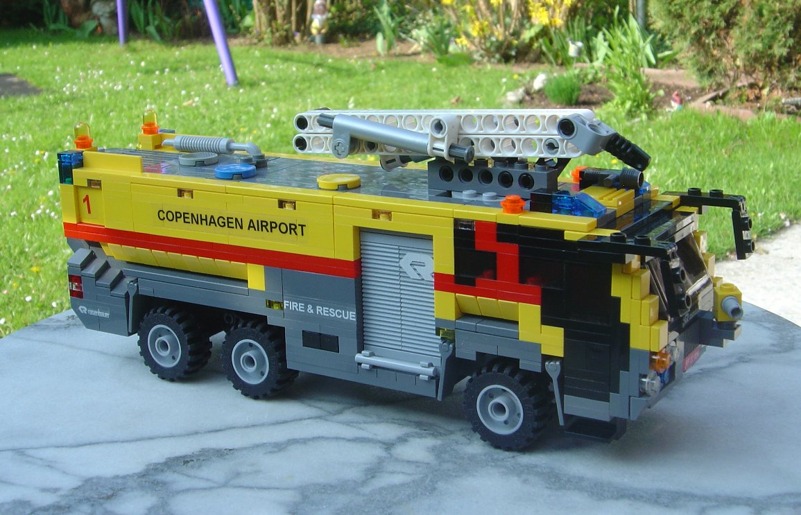958_panther_6x6.jpg