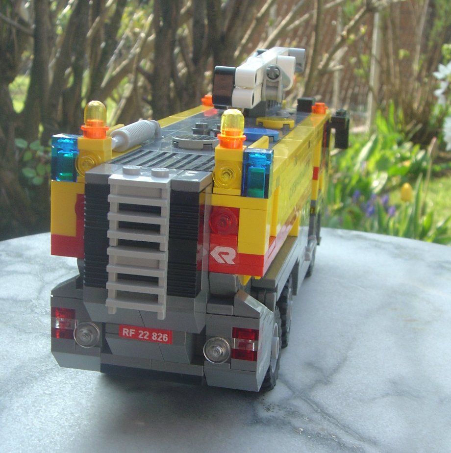 963_panther_6x6.jpg