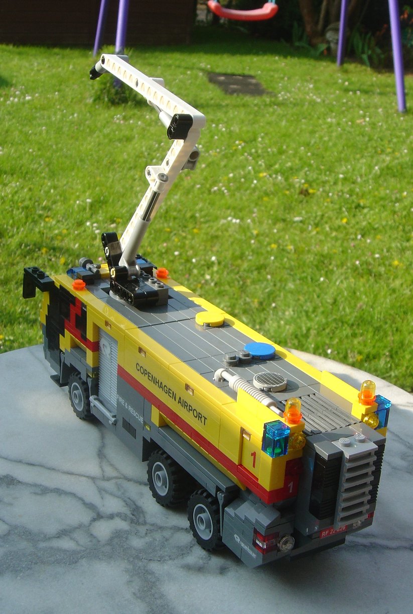 967_panther_6x6.jpg