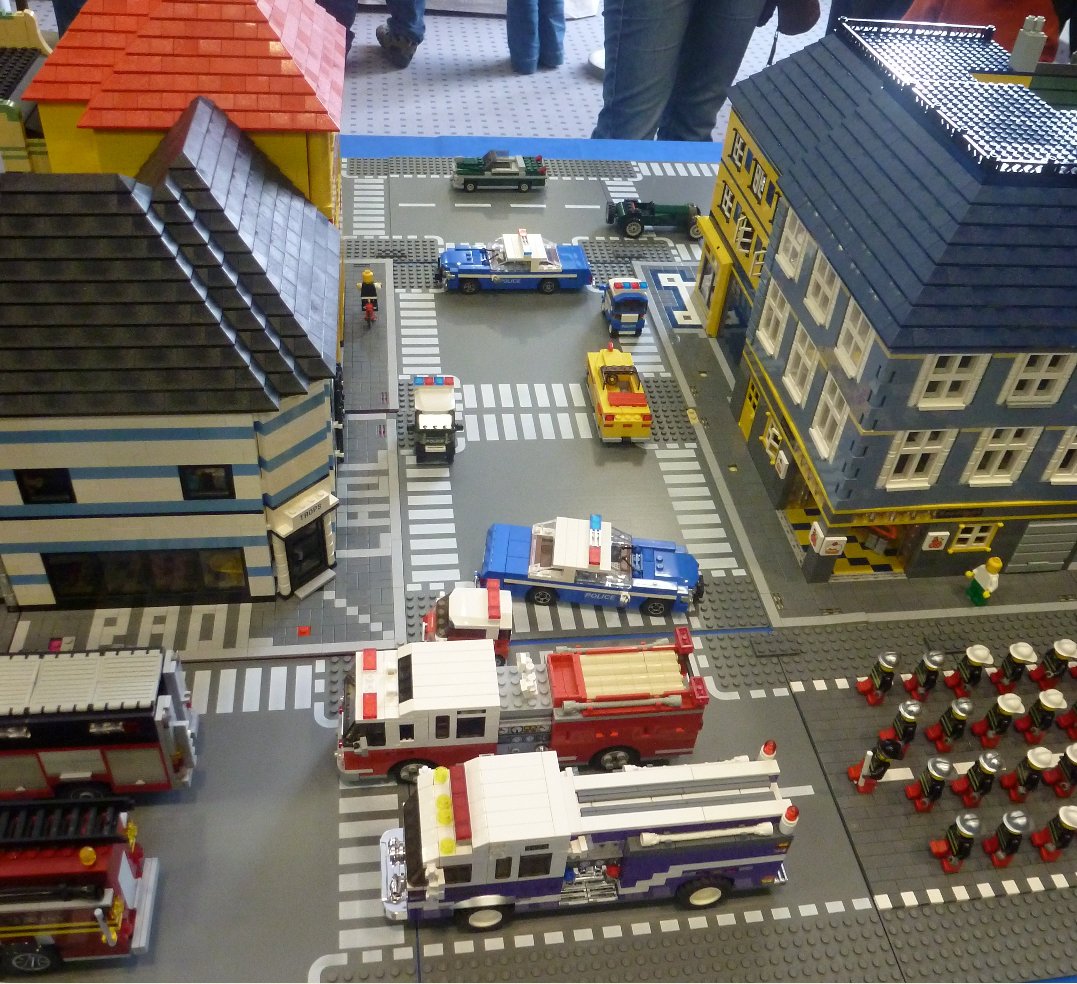 0700_parade.jpg