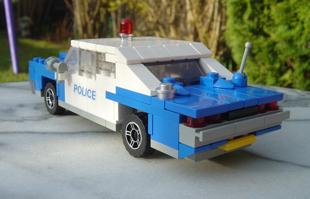 0736_police_dodge_charger.jpg