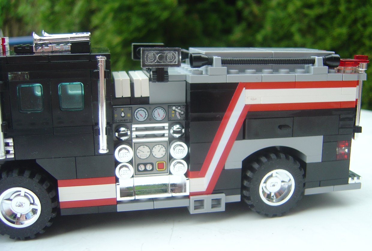 0881_e-one.jpg