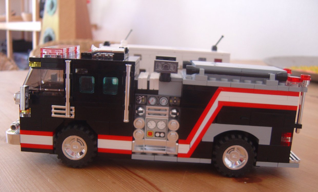 0883_e-one.jpg