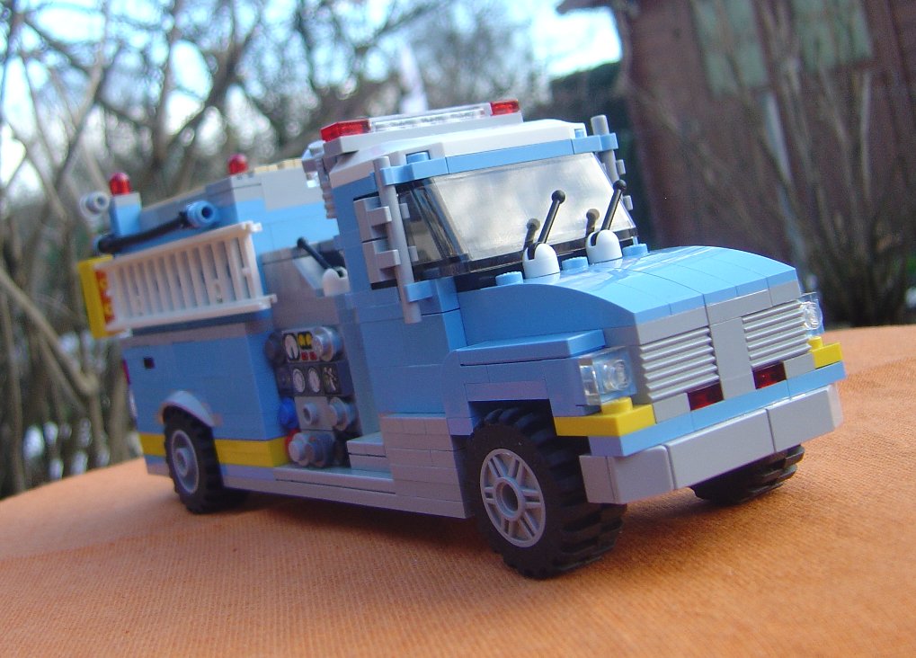 0946_frightliner_g.jpg