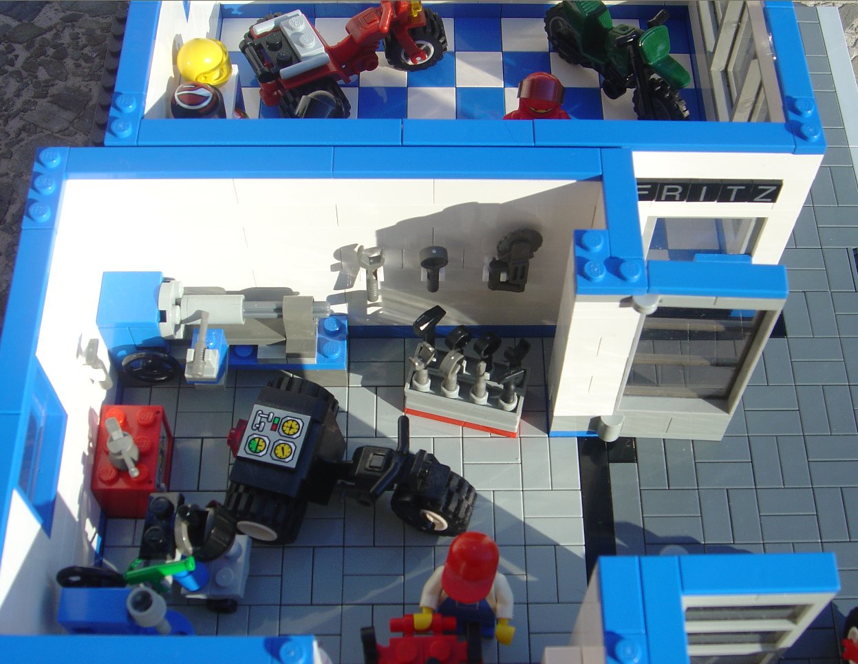cc_street_128g.jpg
