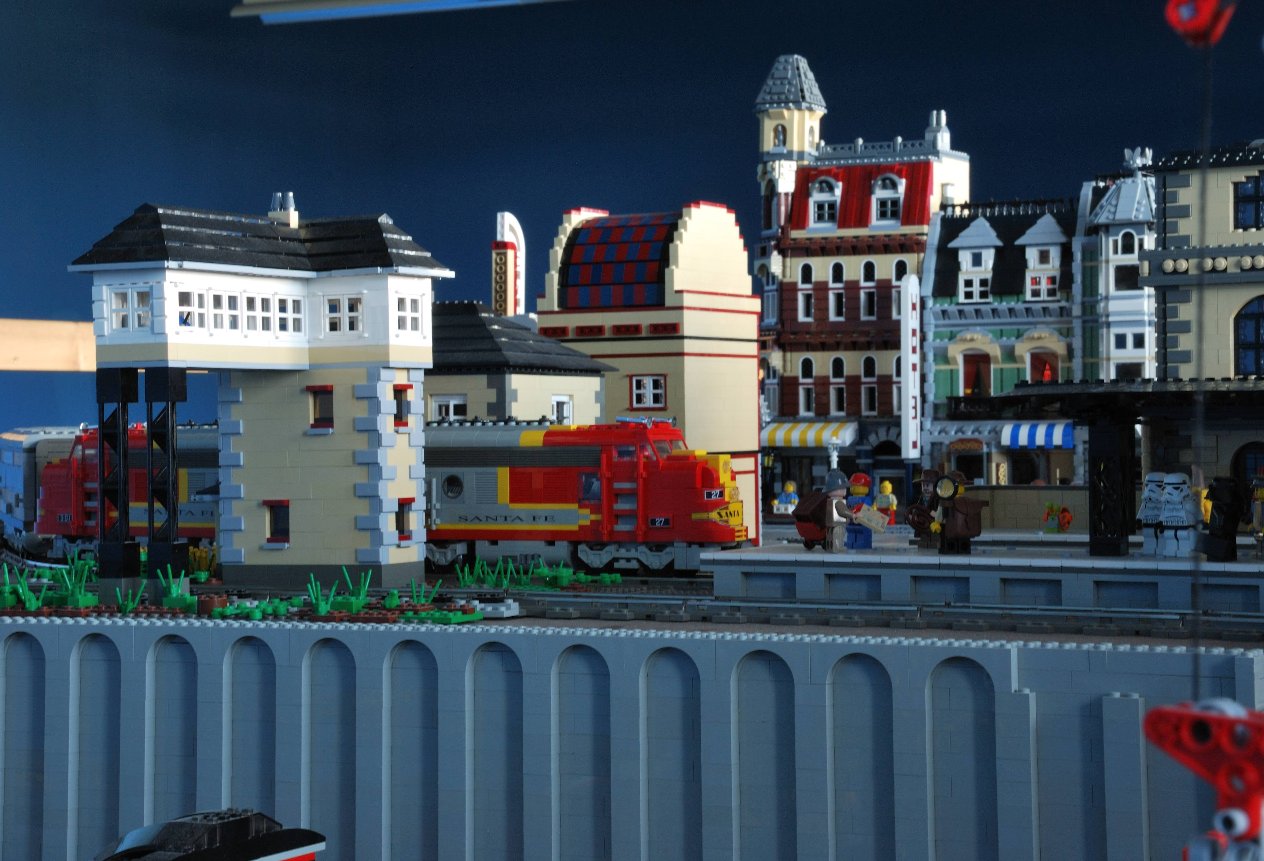 miniland_978.jpg