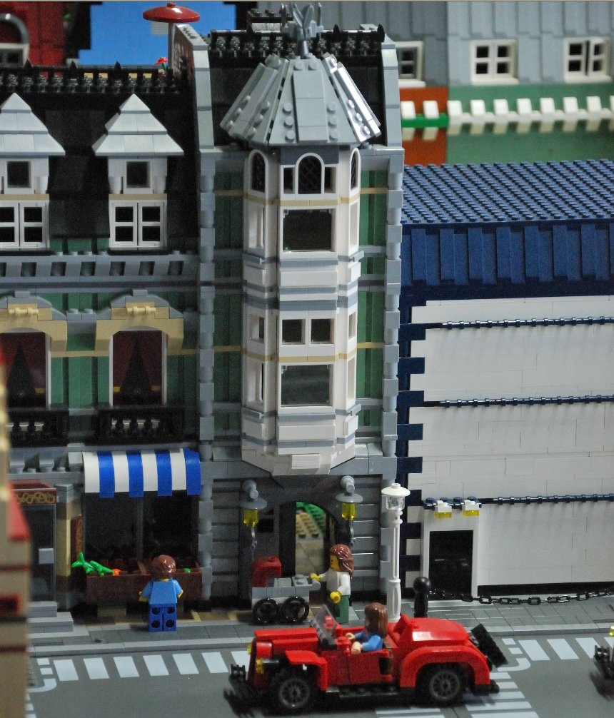 miniland_991.jpg