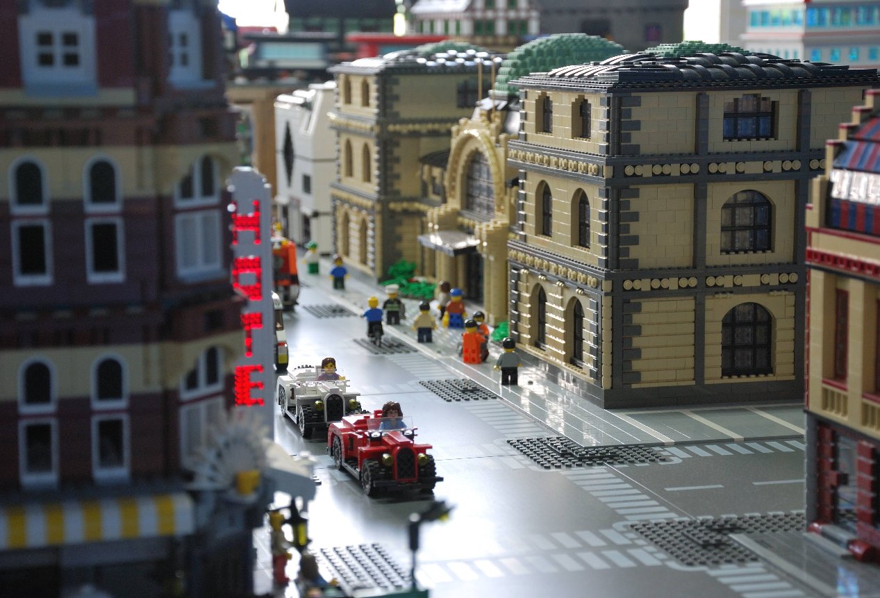 miniland_994.jpg