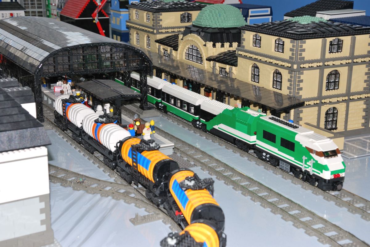 miniland_093.jpg