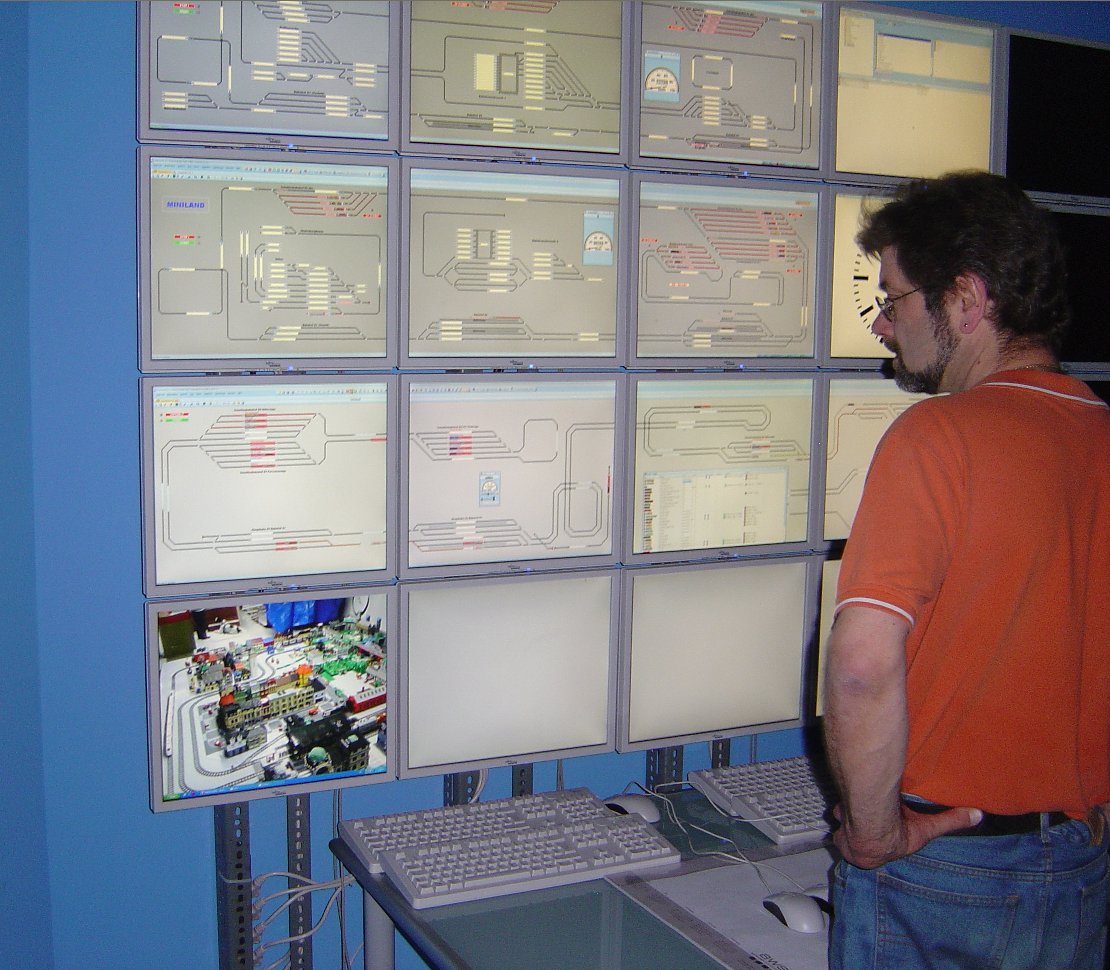 miniland_093a.jpg