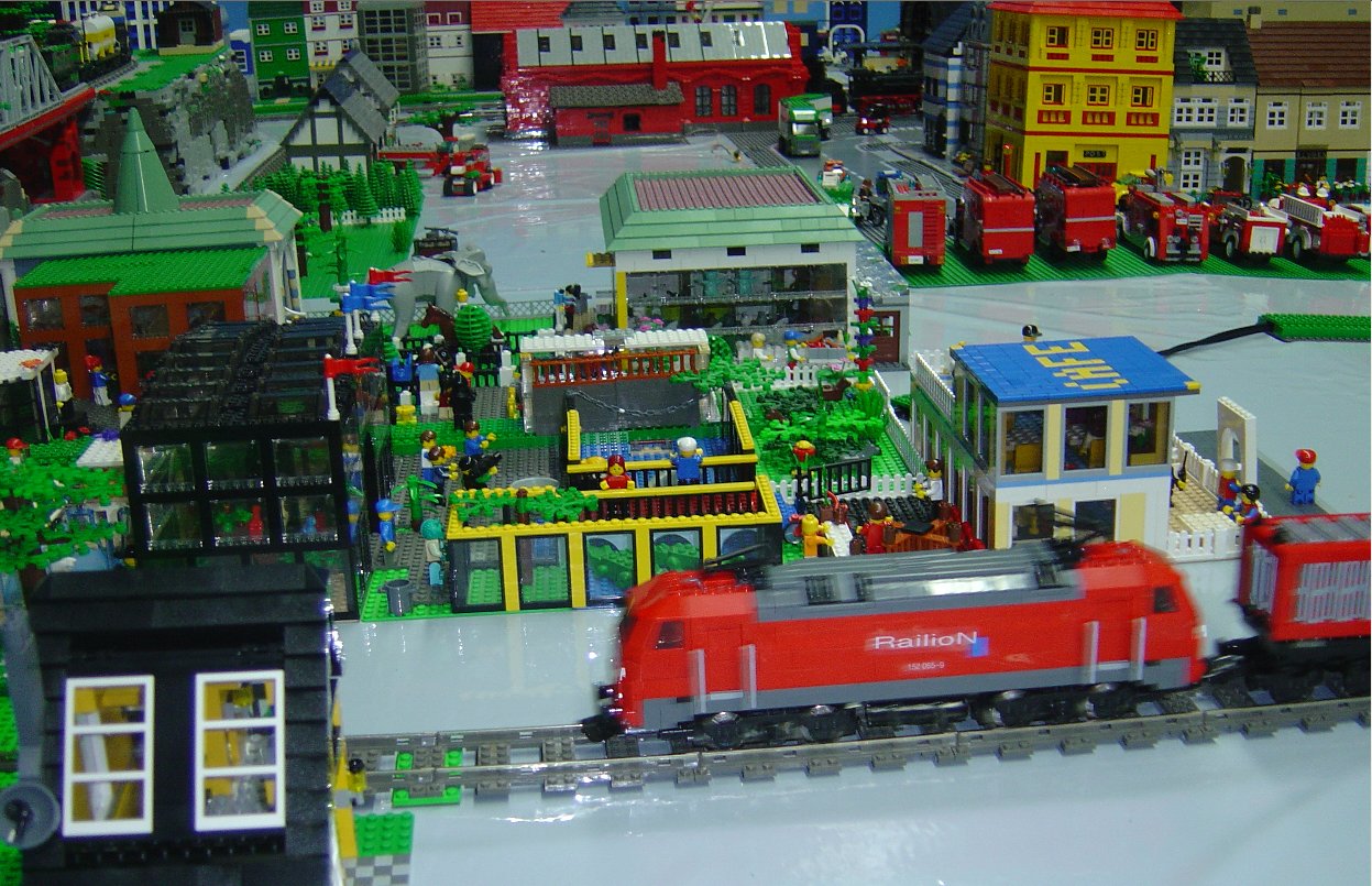 miniland_194.jpg