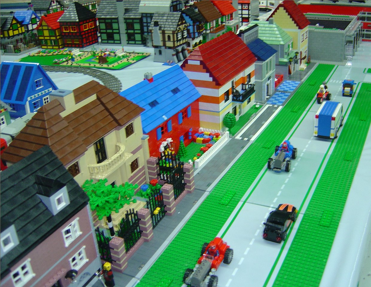 miniland_205.jpg