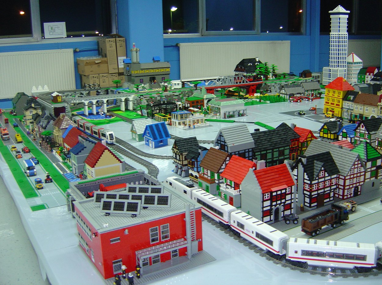 miniland_207.jpg