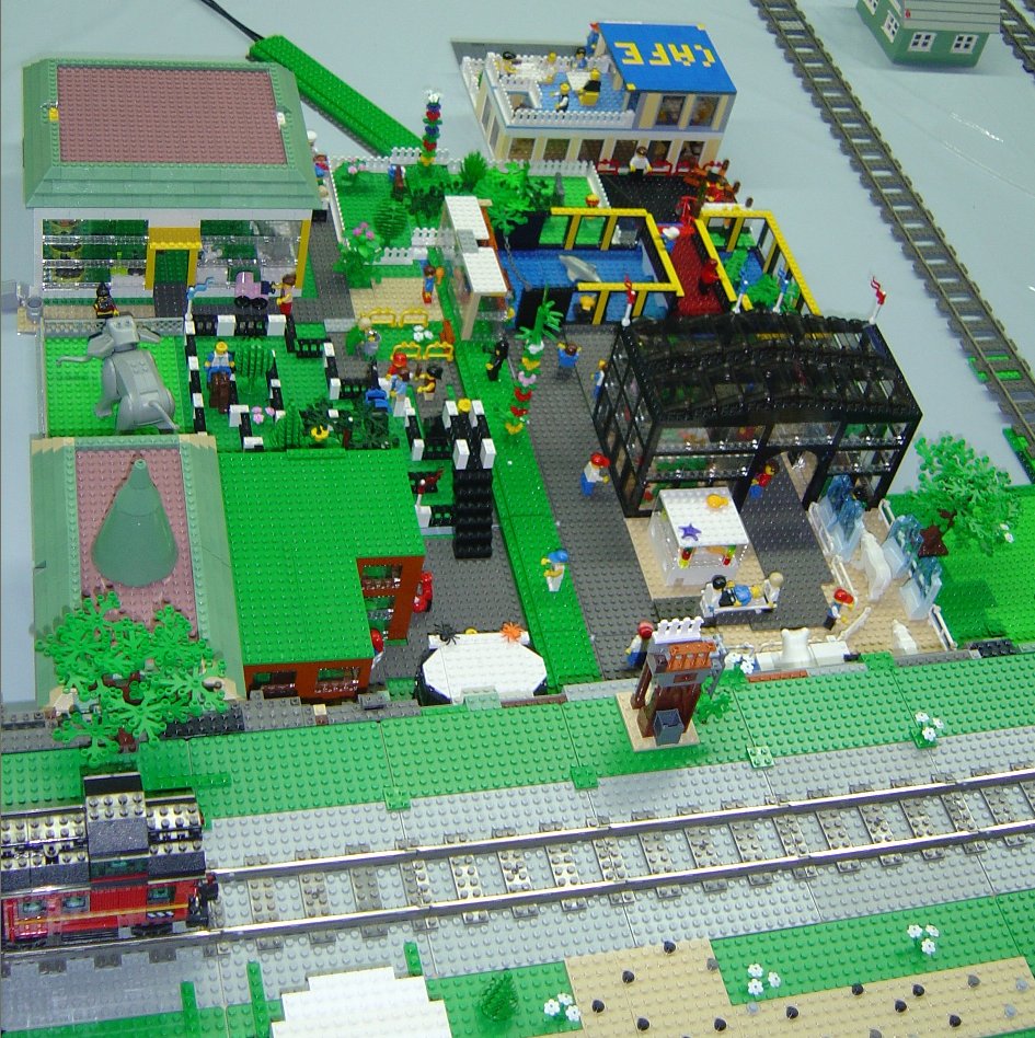 miniland_214.jpg