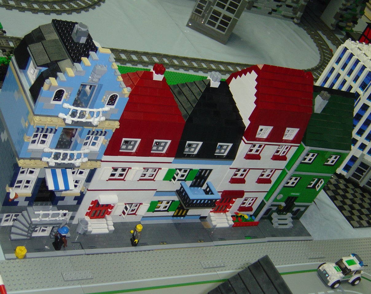 miniland_224.jpg