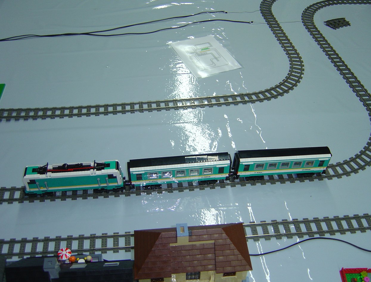 miniland_setup_204.jpg