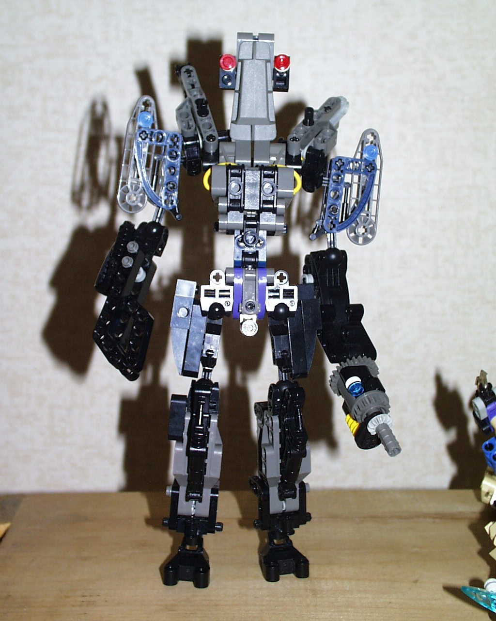 dalordisickyprototype.jpg