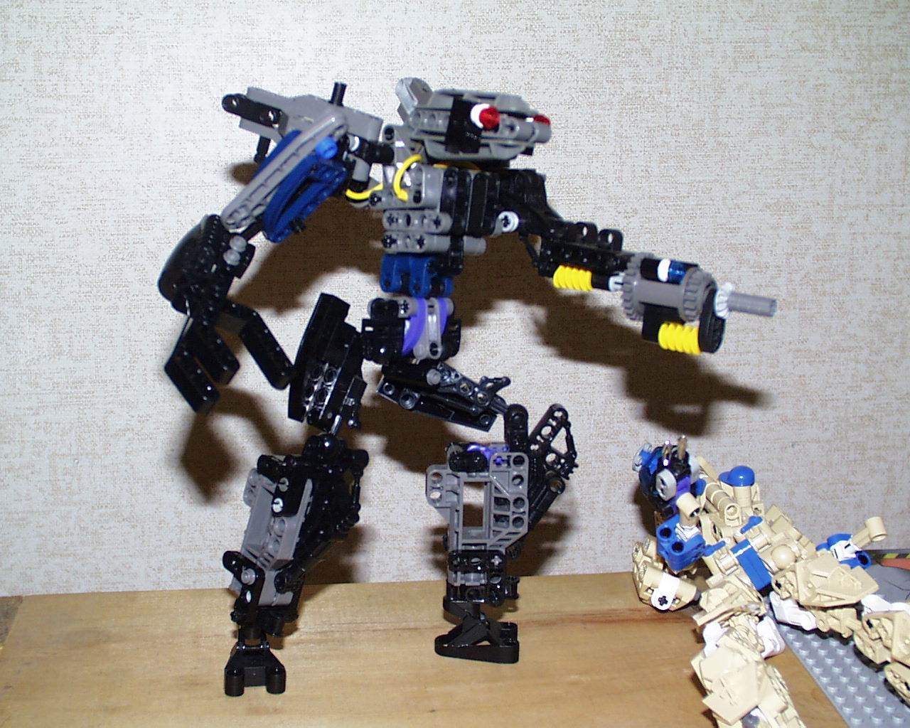 dalordisickyprototype2.jpg