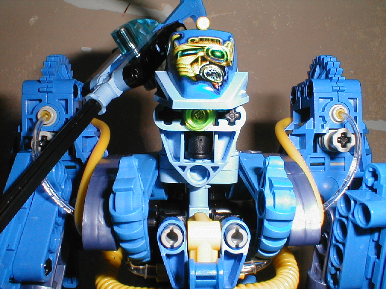 scubacron001.jpg