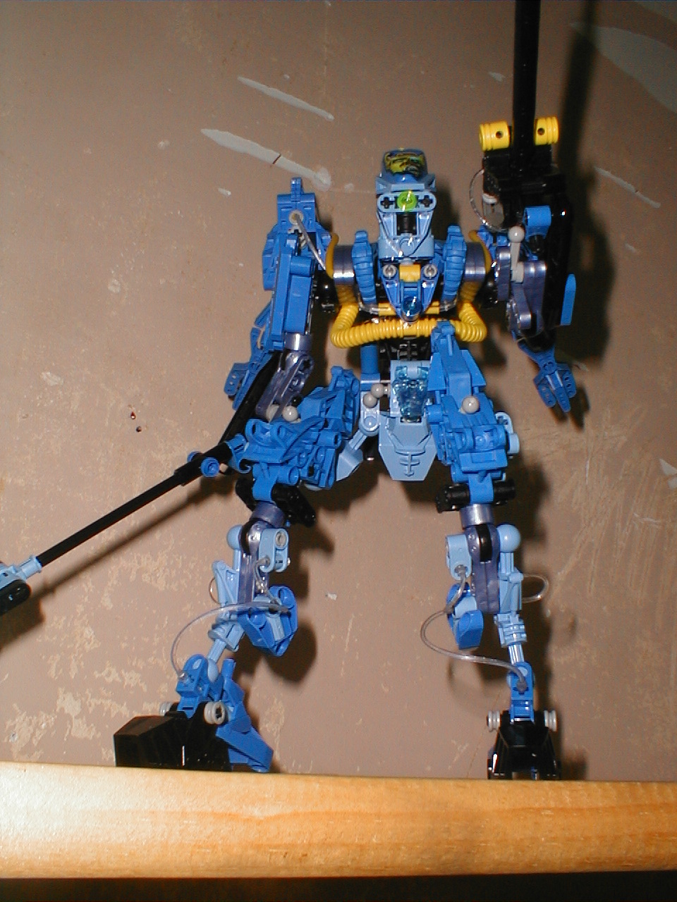 scubacron010.jpg