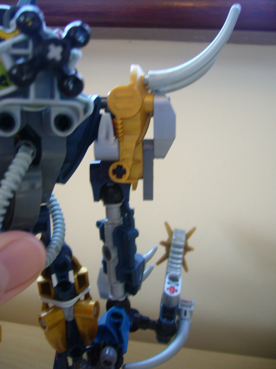 arm_back_detail.jpg