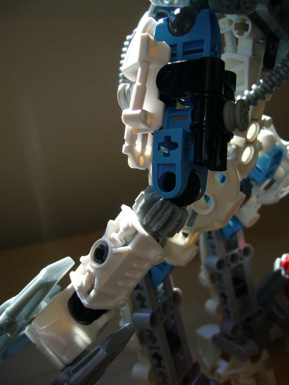 arm_back_detail.jpg