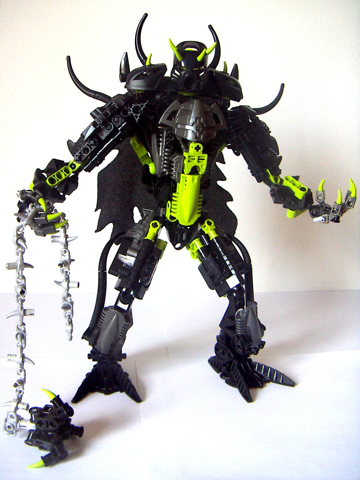 makuta_1.jpg