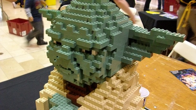 09_small_yoda.jpg