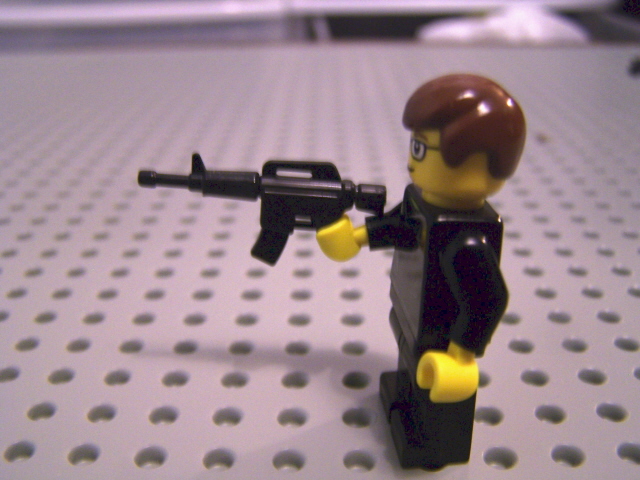 013_m4_carbine_1.jpg