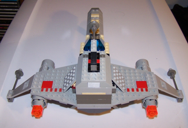 lego_7140_e-wing_2-seater_05.jpg