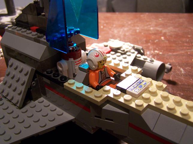 7140_e-wing_2seater_09.jpg