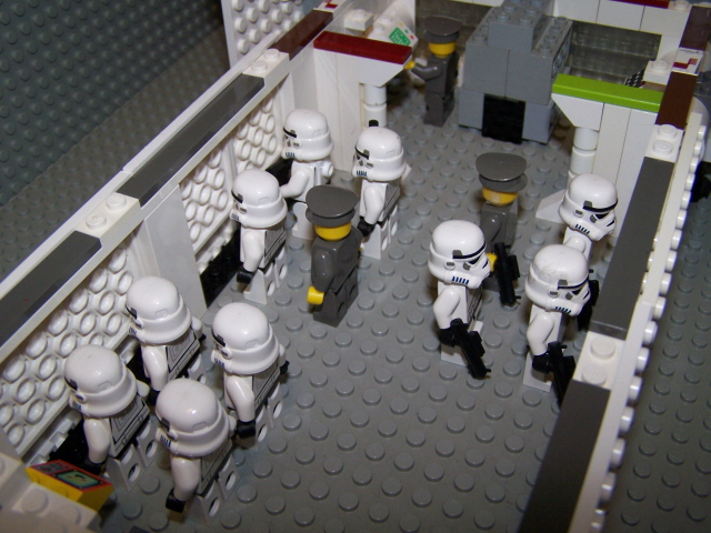 sentry_imperial_landing_craft_12.jpg
