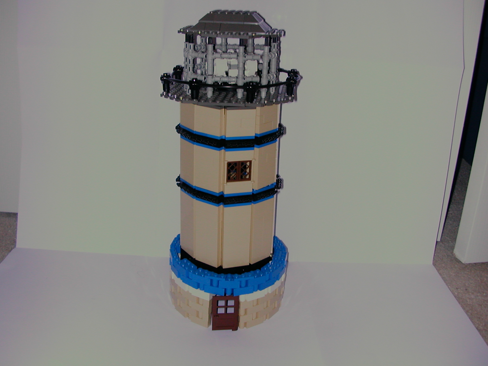 lighthouse1.jpg