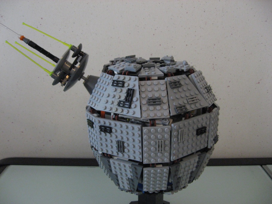 20081108death_star01.jpg