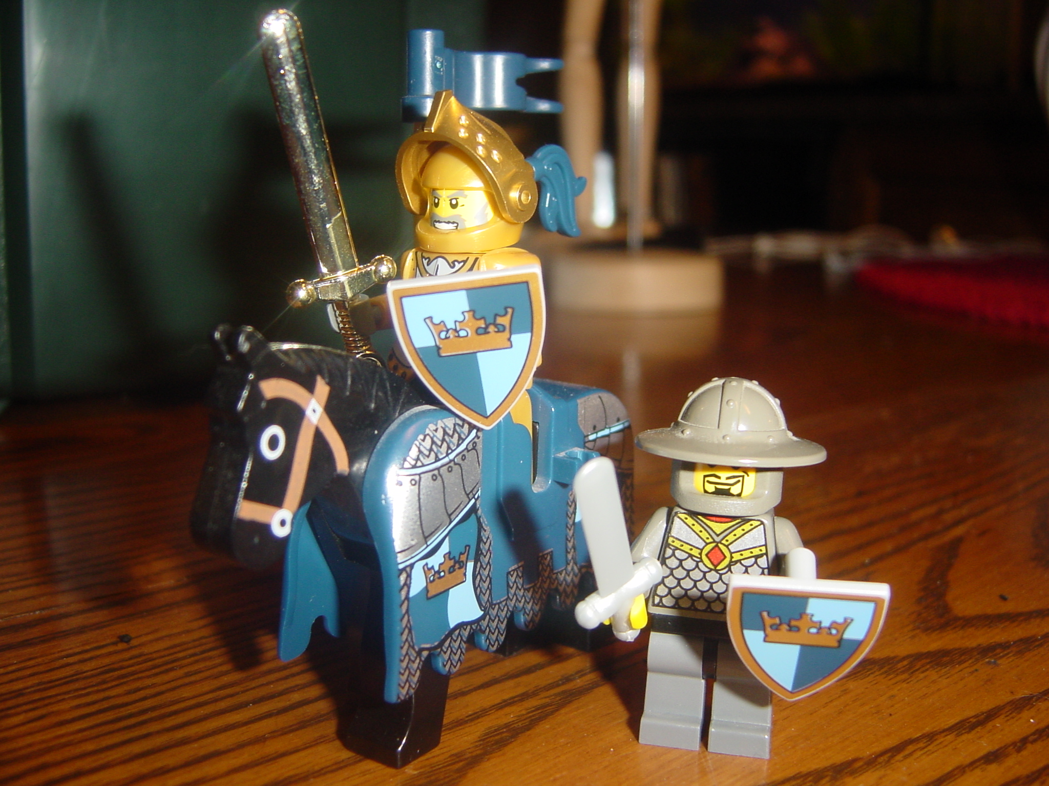 knight_with_squire.jpg